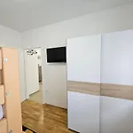 Apartment Ulika *